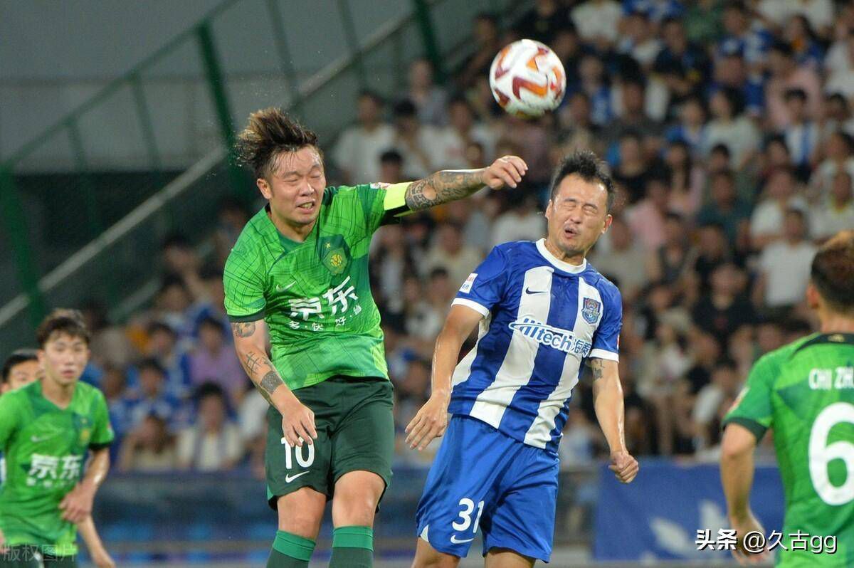 曼城2-0领先水晶宫。